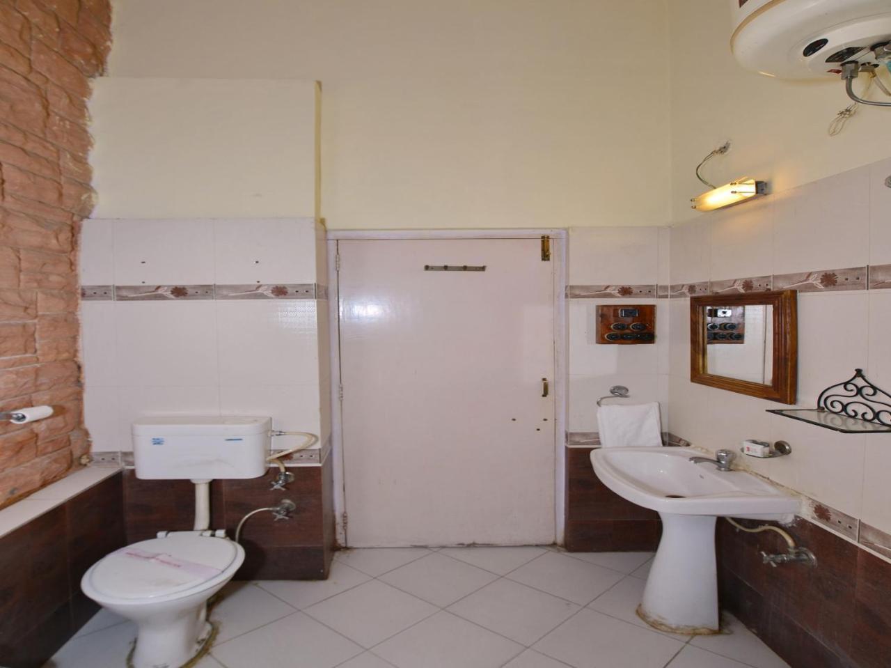Oyo 15001 Marvel Umed Hotel Jodhpur  Bagian luar foto